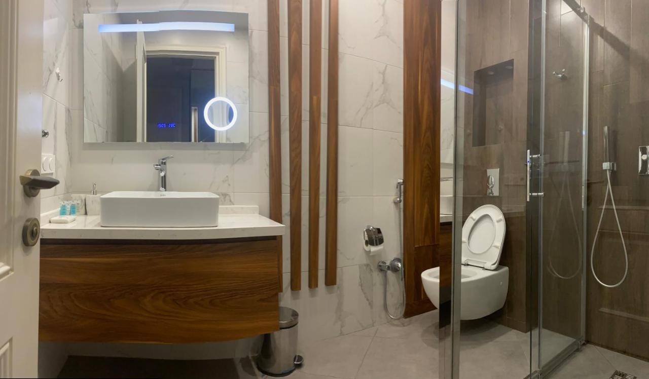5 Star King David Hotel Apartment Tbilisi Exterior photo
