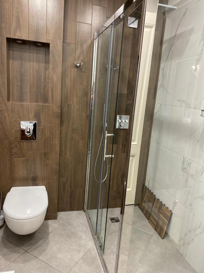 5 Star King David Hotel Apartment Tbilisi Exterior photo